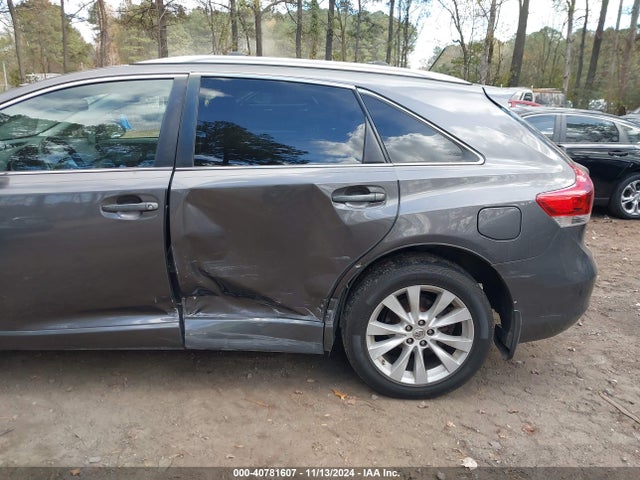 4T3BA3BBXFU068929 Toyota VENZA LE