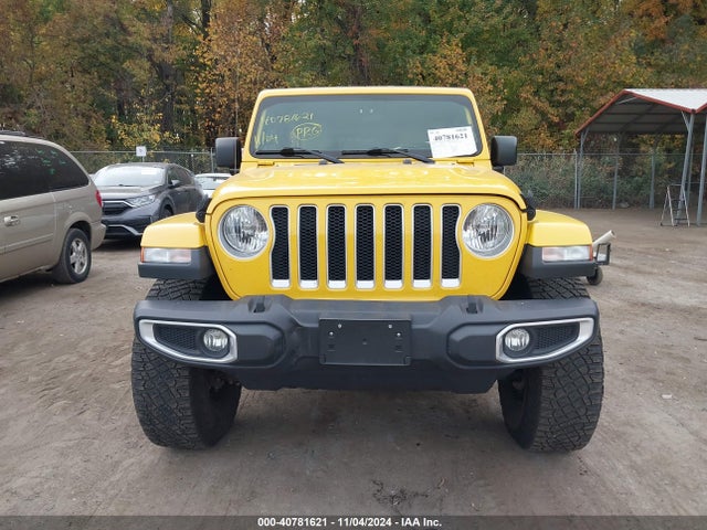 1C4HJXEN2LW233814 Jeep Wrangler Unlimited Sahara 4x4
