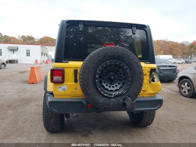 1C4HJXEN2LW233814 Jeep Wrangler Unlimited Sahara 4x4