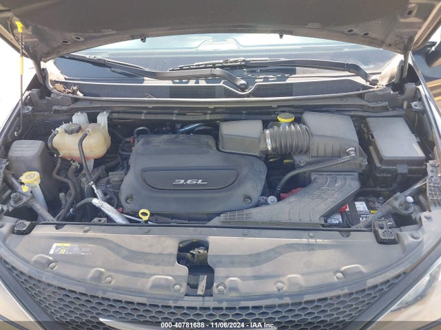 2C4RC1AG6JR252780 Chrysler PACIFICA L