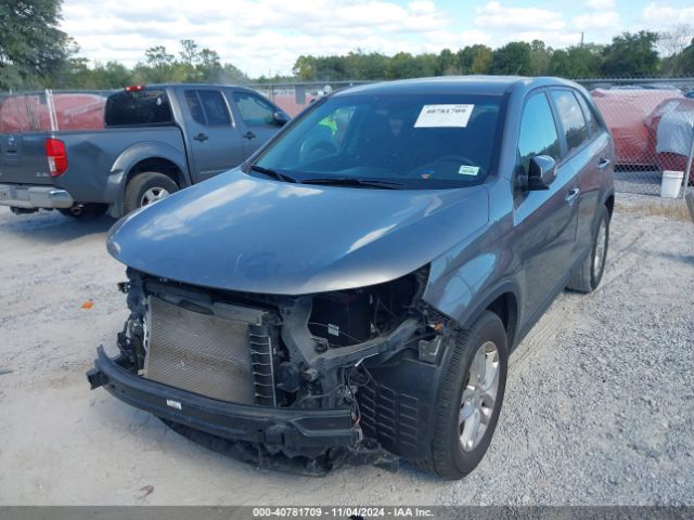 5XYKT3A60EG443593 KIA SORENTO LX