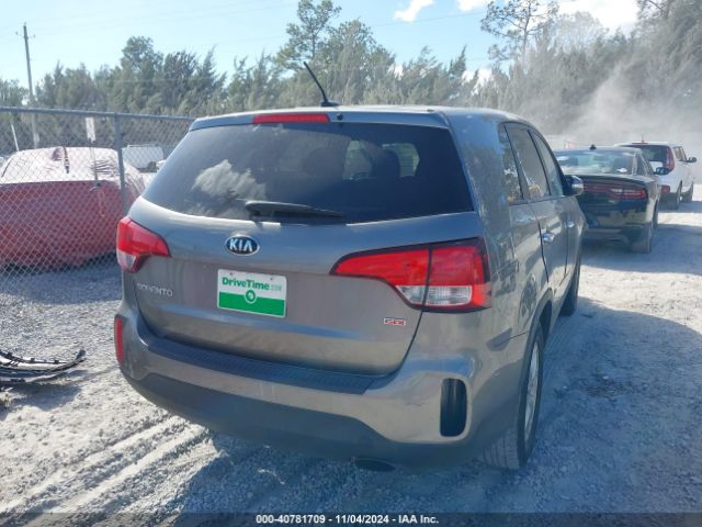 5XYKT3A60EG443593 KIA SORENTO LX