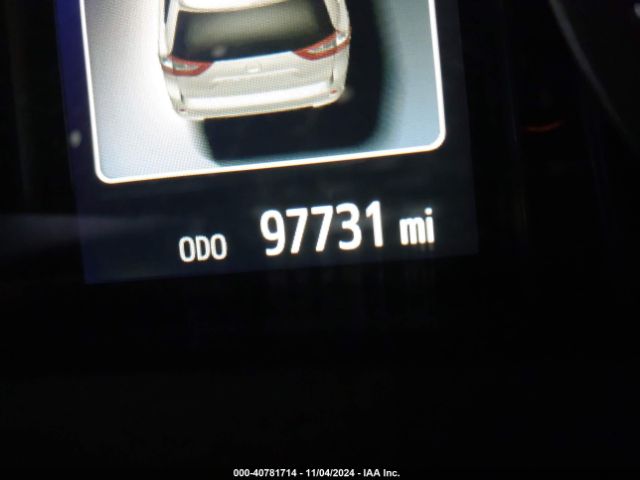 5TDYK3DC4FS658543 Toyota Sienna Limited 7 Passenger