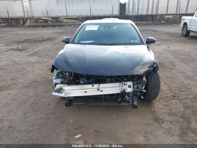 4T1F11AKXNU718213 Toyota CAMRY XLE