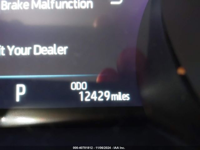 4T1F11AKXNU718213 Toyota CAMRY XLE