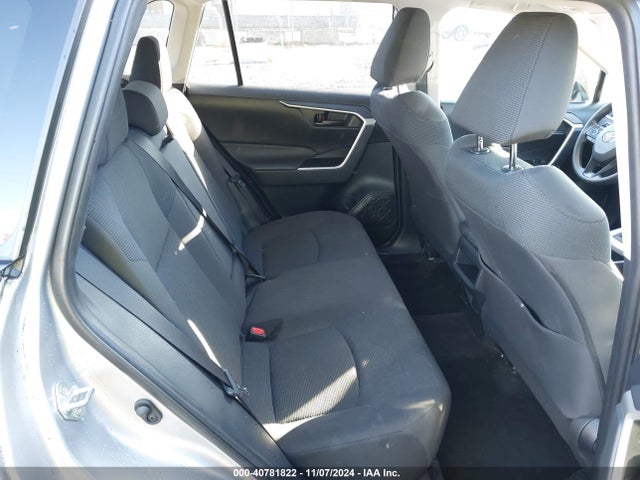Toyota RAV4 LE 2019 2T3G1RFV7KC049862 Image 8
