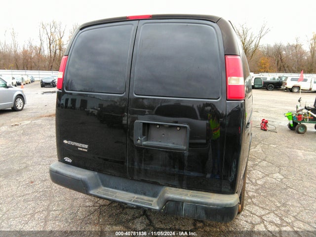 Chevrolet Express 2500 Work Van 2014 1GCWGFCG2E1124676 Image 16