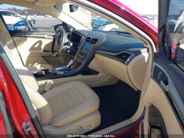 3FA6P0H97FR221795 Ford FUSION SE