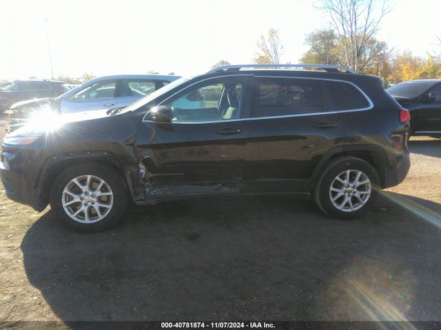 Jeep Cherokee Latitude 2016 1C4PJMCB7GW372457 Image 14