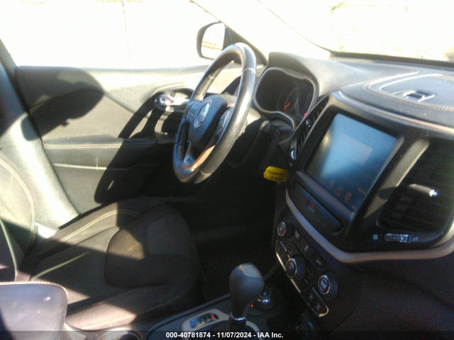 Jeep Cherokee Latitude 2016 1C4PJMCB7GW372457 Image 5