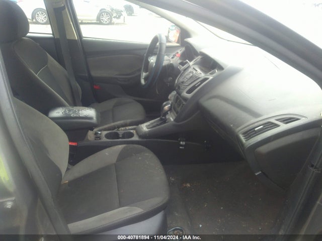 Ford FOCUS SE 2014 1FADP3F21EL320026 Image 5