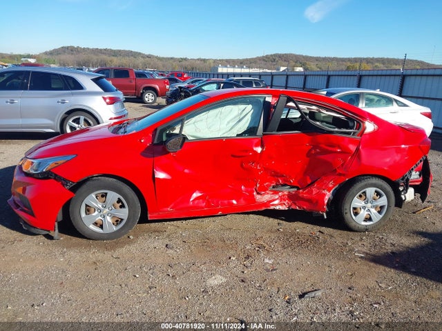 Chevrolet Cruze Ls Auto 2018 1G1BC5SM3J7144172 Image 6