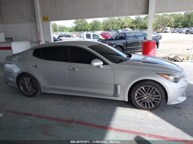 KIA Stinger 2018 KNAE15LA7J6011738 Image 13