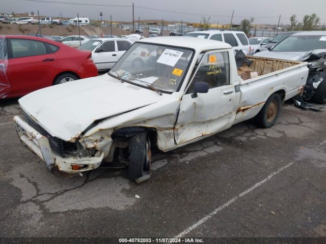 1981 TOYOTA PICKUP / CAB CHASSIS JT4RN44R6B0047898 Photo 1