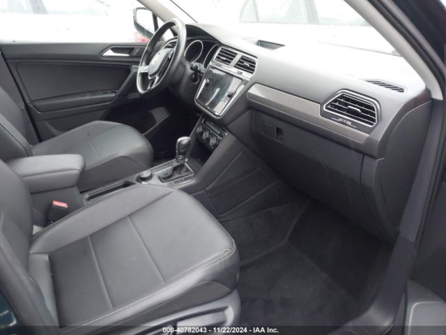 3VV2B7AX1KM107664 Volkswagen Tiguan 2.0t Se/2.0t Sel/2.0t Sel R-line/2.0t Sel R-line Black