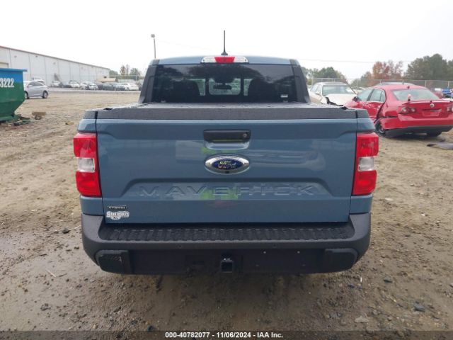 3FTTW8M33RRB45660 Ford Maverick Lariat