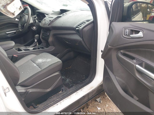Ford ESCAPE SE 2017 1FMCU0GD3HUF04469 Image 5