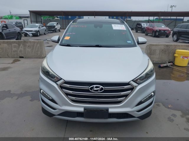 KM8J33A26HU362220 Hyundai Tucson Limited