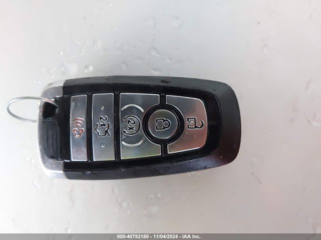 2FMPK4AP9HBC28600 Ford EDGE SPORT