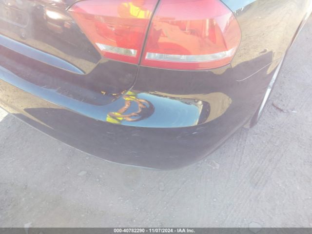 1VWBT7A34EC065552 Volkswagen Passat 1.8t Se