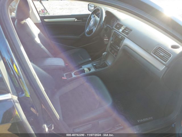 1VWBT7A34EC065552 Volkswagen Passat 1.8t Se