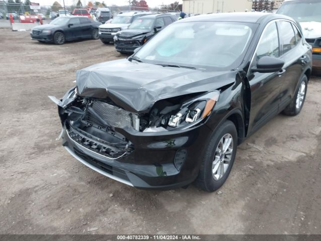 1FMCU9G68NUA95645 Ford ESCAPE SE