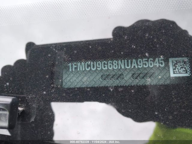 1FMCU9G68NUA95645 Ford ESCAPE SE