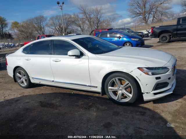 LVY102MK1JP053545 Volvo S90 T5 Momentum