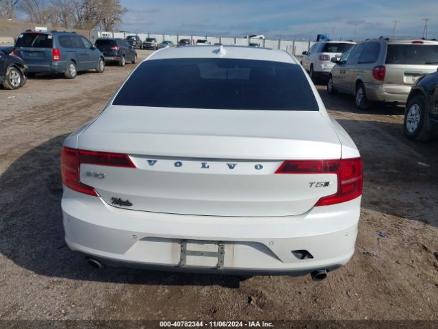 LVY102MK1JP053545 Volvo S90 T5 Momentum