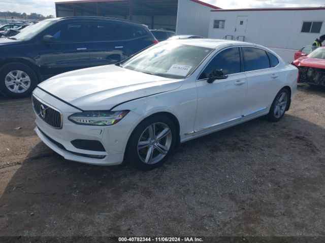 LVY102MK1JP053545 Volvo S90 T5 Momentum