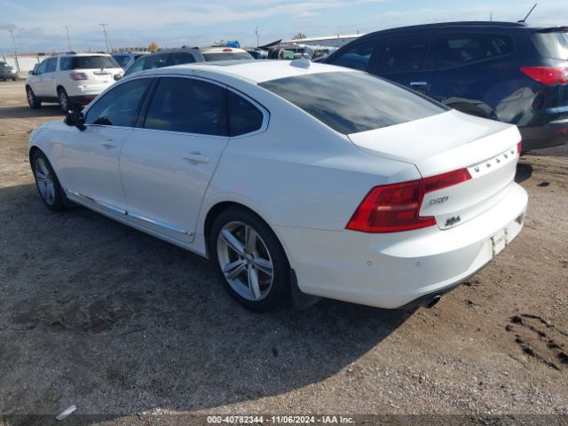 LVY102MK1JP053545 Volvo S90 T5 Momentum