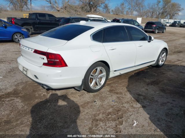 LVY102MK1JP053545 Volvo S90 T5 Momentum