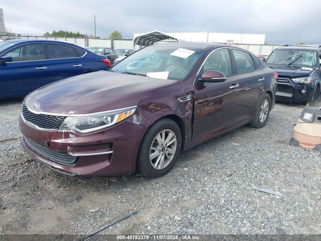 KIA Optima Lx 2017 5XXGT4L31HG151796 Image 2