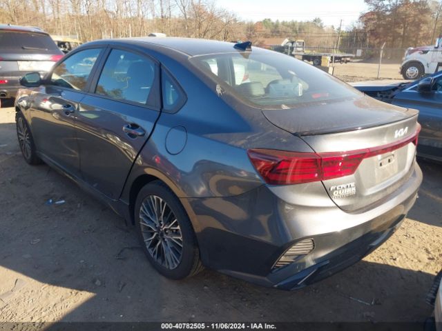 3KPF54AD9PE686528 KIA Forte Gt-line