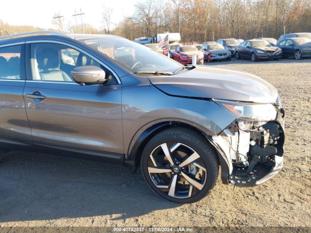JN1BJ1CW4NW492745 Nissan Rogue Sport Sl Awd Xtronic Cvt
