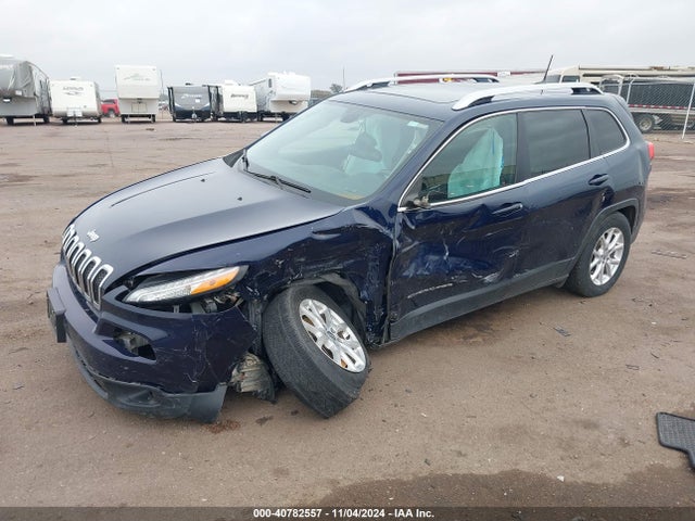Jeep Cherokee Latitude 2016 1C4PJMCS4GW219146 Image 2