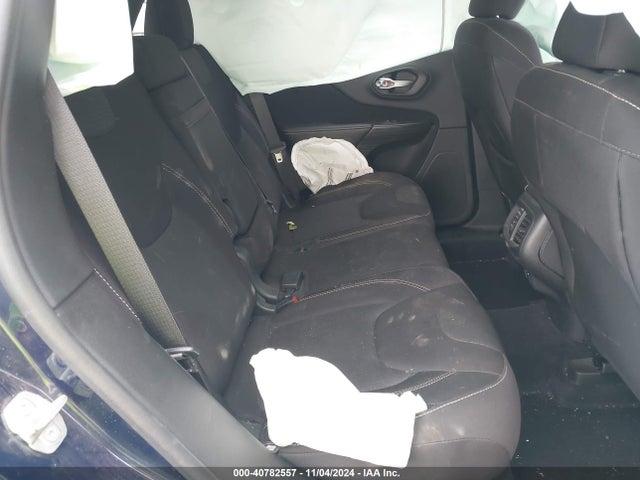 Jeep Cherokee Latitude 2016 1C4PJMCS4GW219146 Image 8