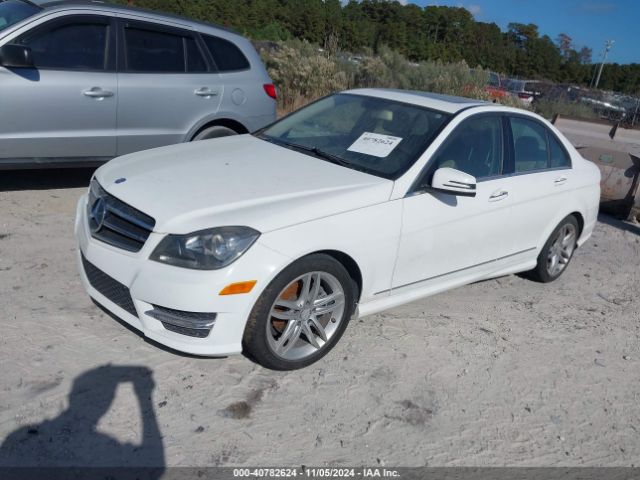 WDDGF4HB3EA966960 Mercedes-Benz C 250 Luxury/sport