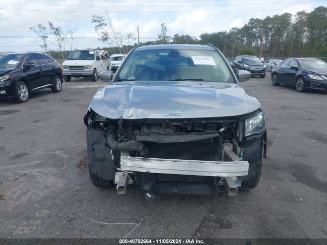 3C4NJCCB4KT664518 Jeep Compass Limited Fwd