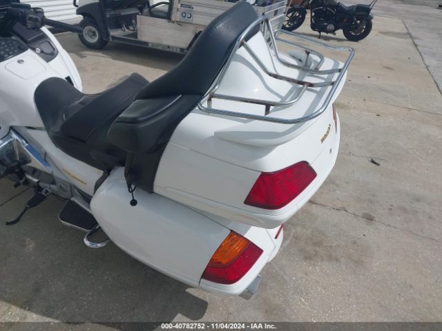 2004 HONDA GL1800 1HFSC47064A303853 Photo 2