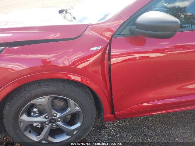 1FMCU0MN8RUA67163 Ford Escape St-line