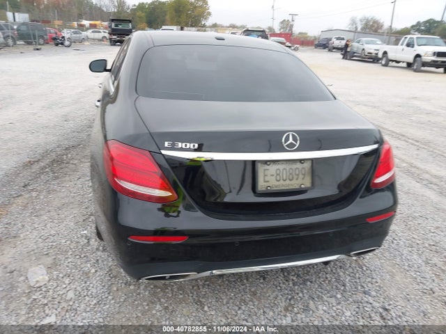 Mercedes-Benz E 300 2017 WDDZF4JB6HA182585 Image 16