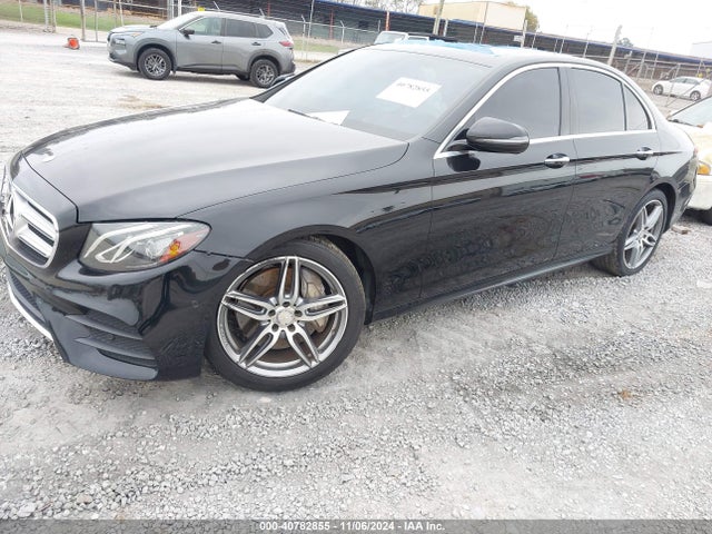 WDDZF4JB6HA182585 Mercedes-Benz E 300
