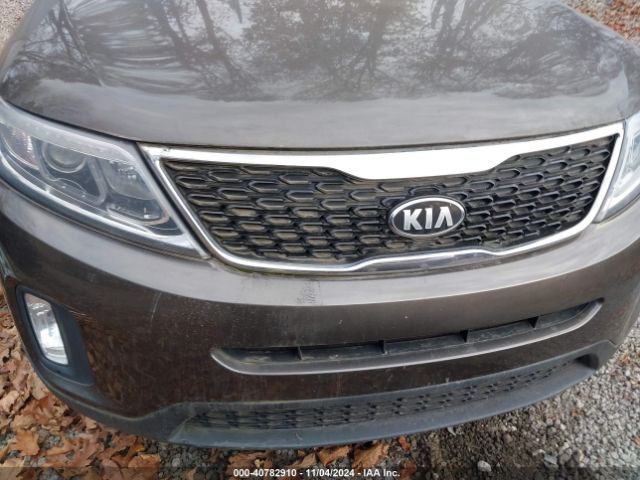 5XYKUDA77EG497811 KIA Sorento Ex V6