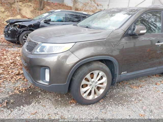 5XYKUDA77EG497811 KIA Sorento Ex V6