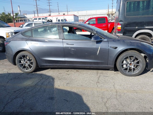 Tesla MODEL 3 2022 5YJ3E1EA6NF190000 Image 25
