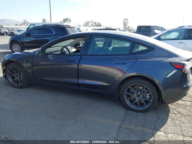 Tesla MODEL 3 2022 5YJ3E1EA6NF190000 Image 26