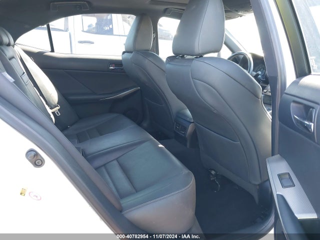 Lexus IS 250 2015 JTHBF1D20F5082170 Image 8