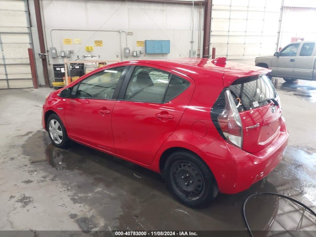 JTDKDTB33F1088020 Toyota Prius C Two
