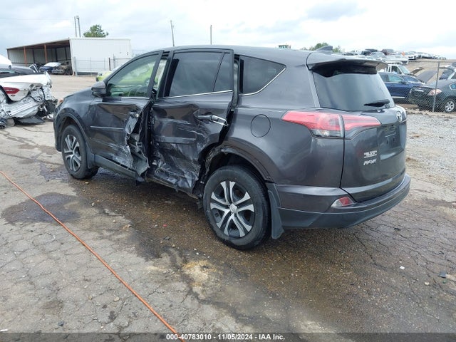 Toyota RAV4 LE 2018 JTMZFREVXJJ186639 Image 3